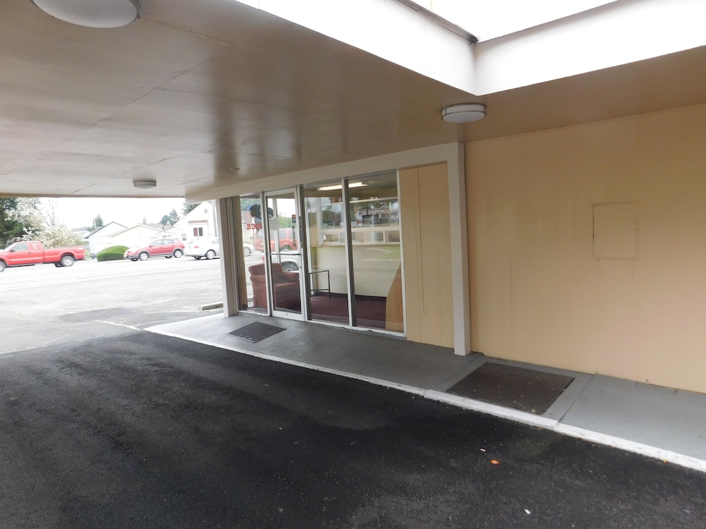 Auburn Motel - photo 30