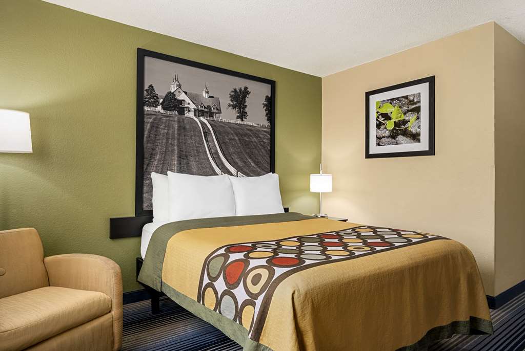 Super 8 by Wyndham Maysville KY - photo 26