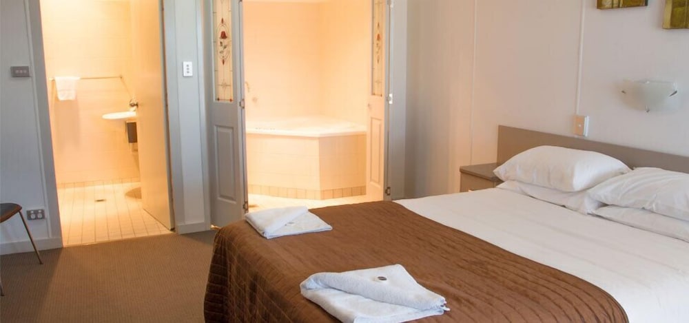 The Edge Hotel — hotel in Buronga