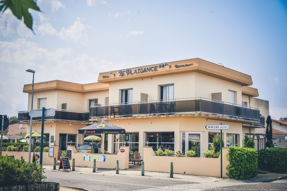 Hôtel Restaurant Le Plaisance - carbon neutral hotel in Mimizan