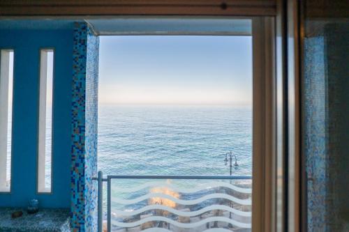 MiLu'Seaview Ampia casa vista mare — 4-Star Luxury Hotel in Giovinazzo, Italy