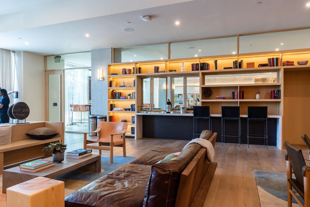 Austin Condo Hotel - photo 3