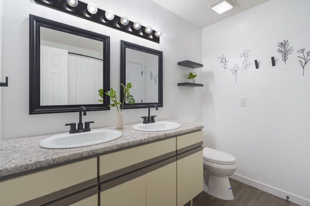 Bunker Ridge Respite Pointe Royale Golf Resort Amenities - photo 21