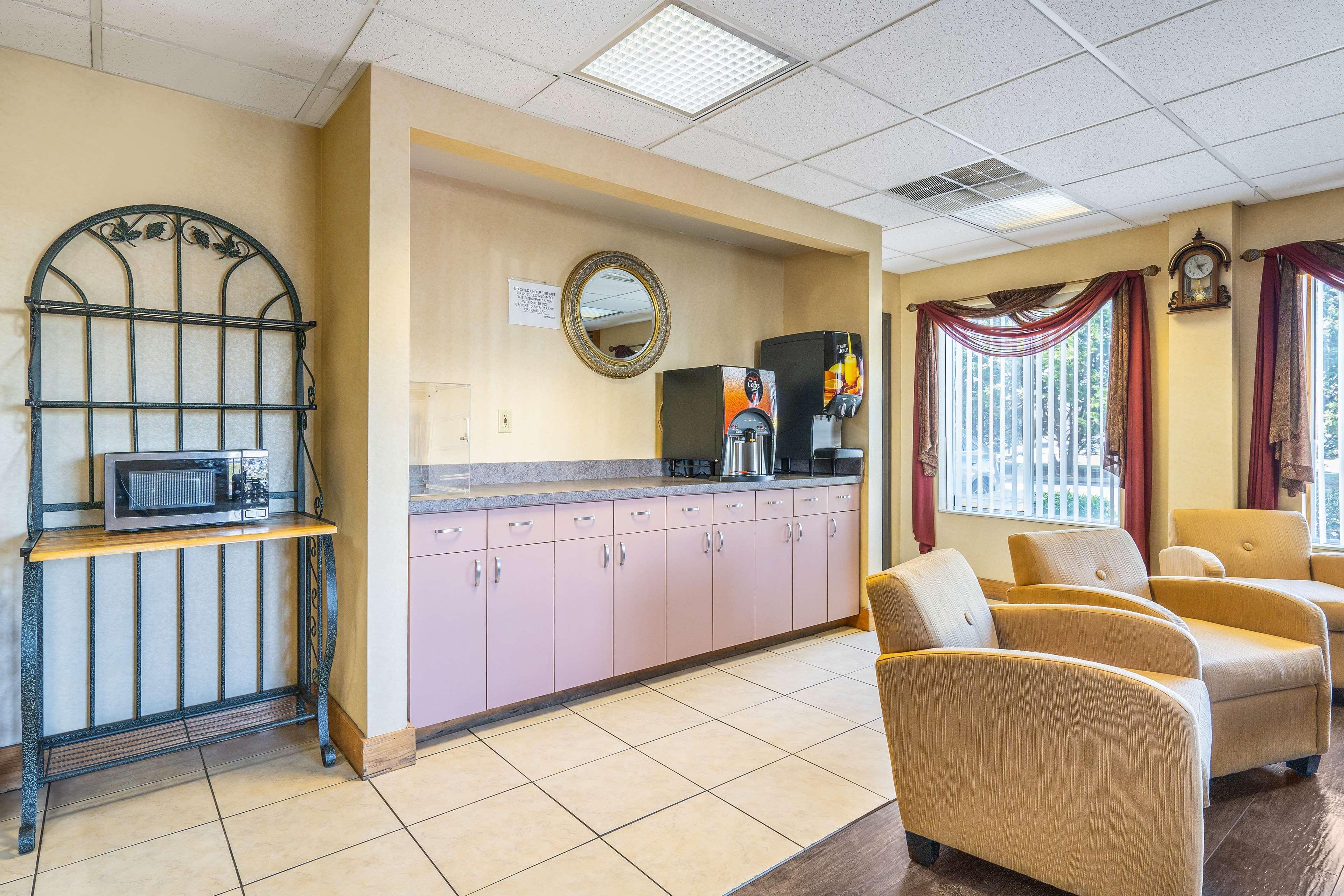 Suburban Studios Chattanooga TN - photo 36