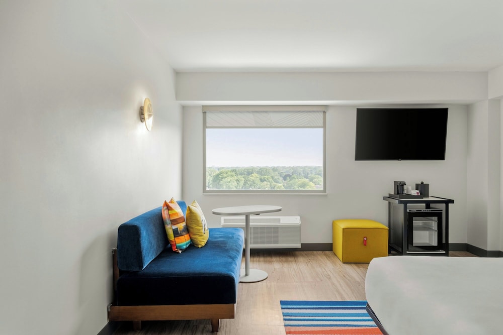 Aloft Chicago Schaumburg - photo 4