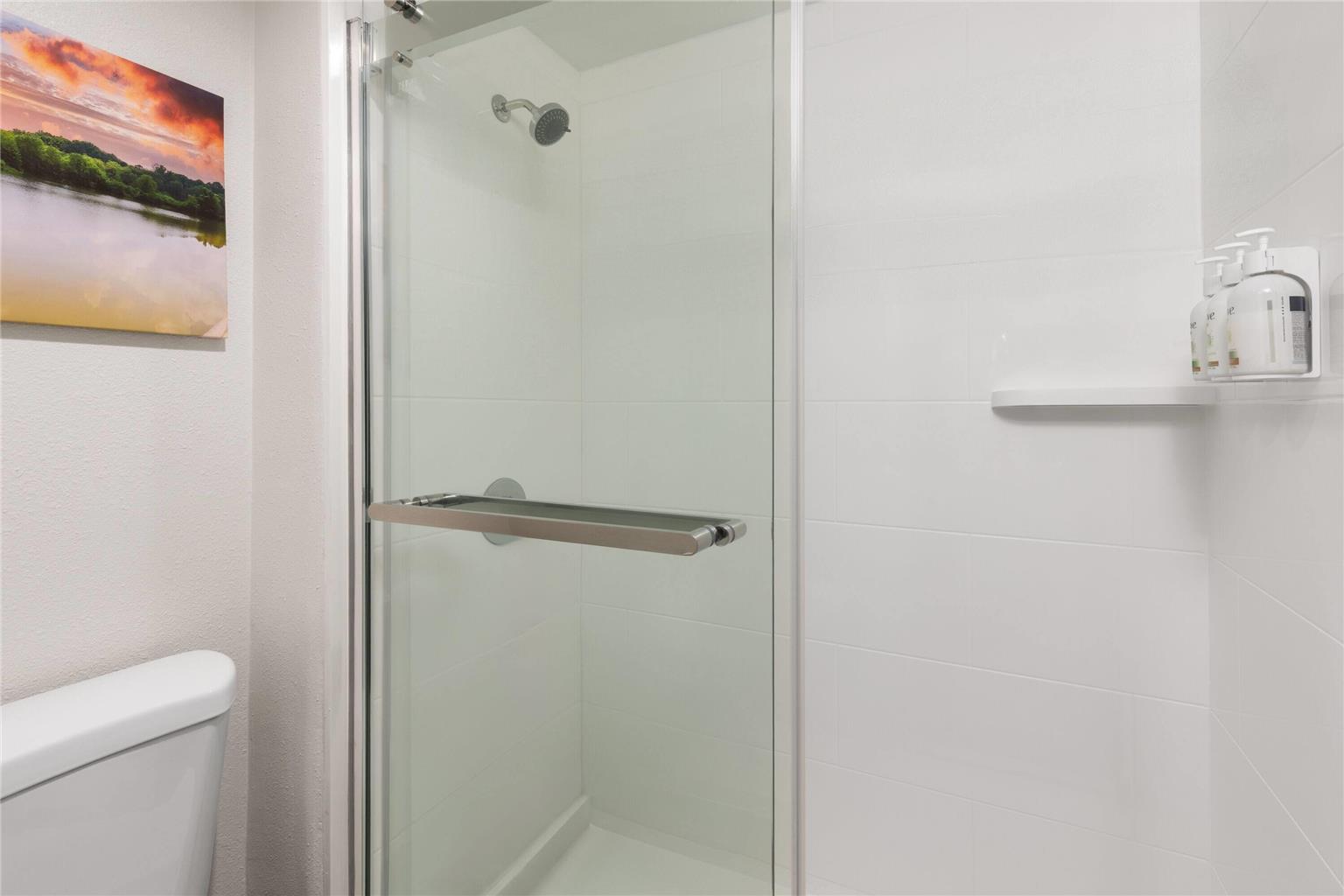 La Quinta Inn & Suites by Wyndham Atlanta Roswell - photo 16