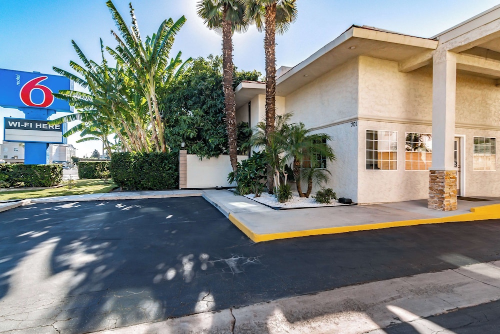 Motel 6 Anaheim CA - photo 29