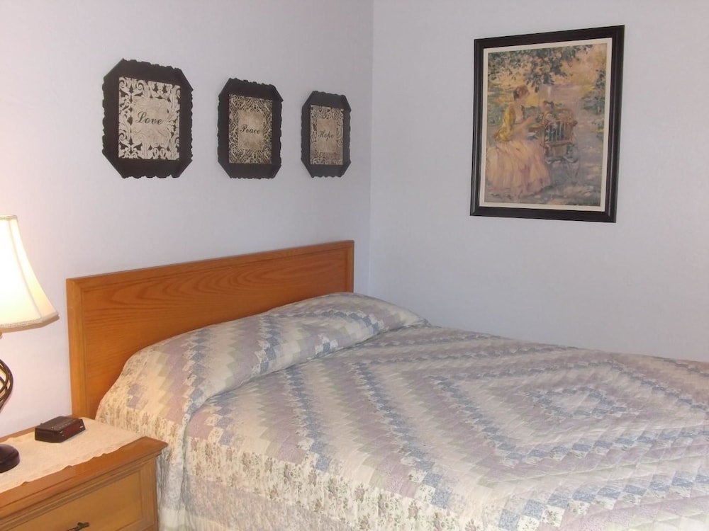 Arizona Mountain Inn and Cabins - photo 206