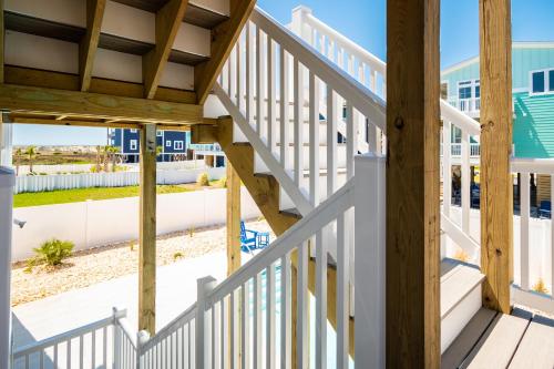 All Decked Out by Oak Island Accommodations - photo 38