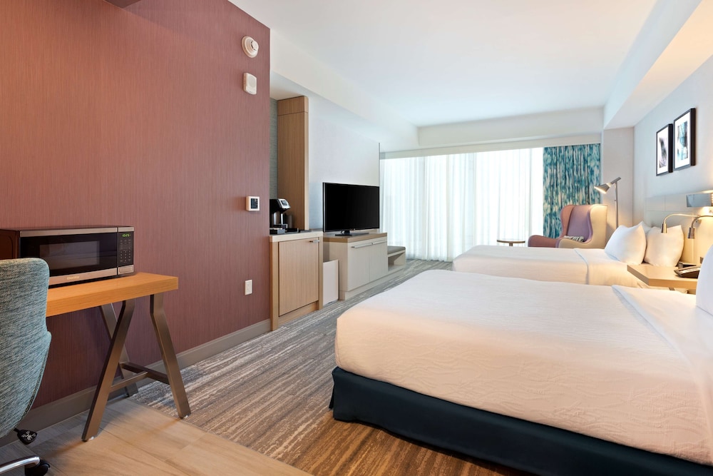 Hilton Garden Inn Boston Brookline MA - photo 11