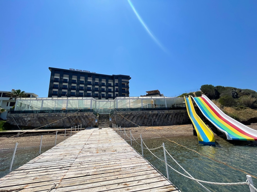 Grand Rimedya Hotel Burhaniye — Burhaniye — photo 2