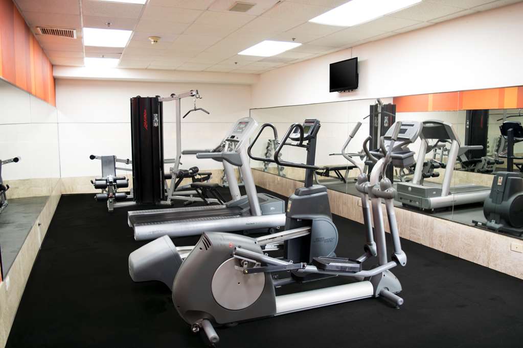 iStay Monterrey Historico Fitness Center