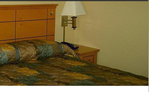 Atlantic Motor Inn - photo 8