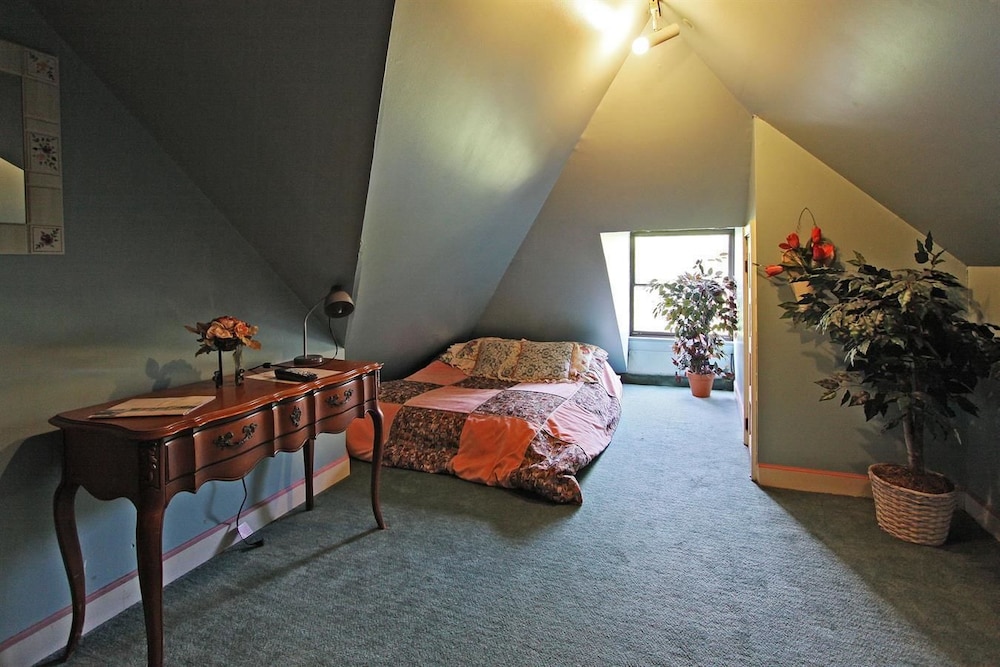 Old Northside Bed & Breakfast - photo 19
