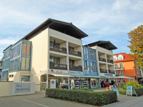Ferienwohnung — 4-Star Luxury Hotel in Ostseebad Kuehlungsborn, Germany