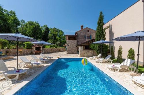 Holiday Houses Luan in Porec, Croatia