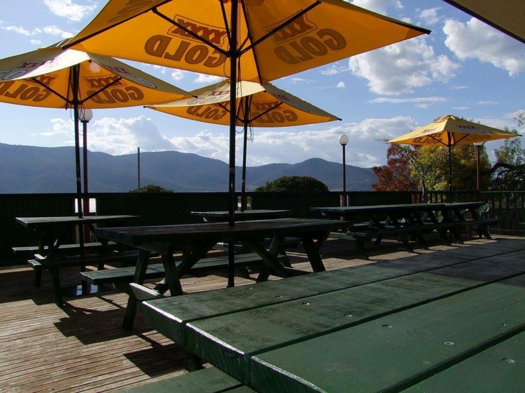 Corryong Hotel Motel — Corryong — photo 4