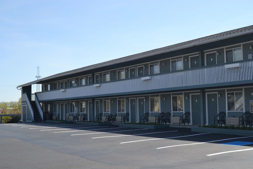 The Ship Motel - photo 5