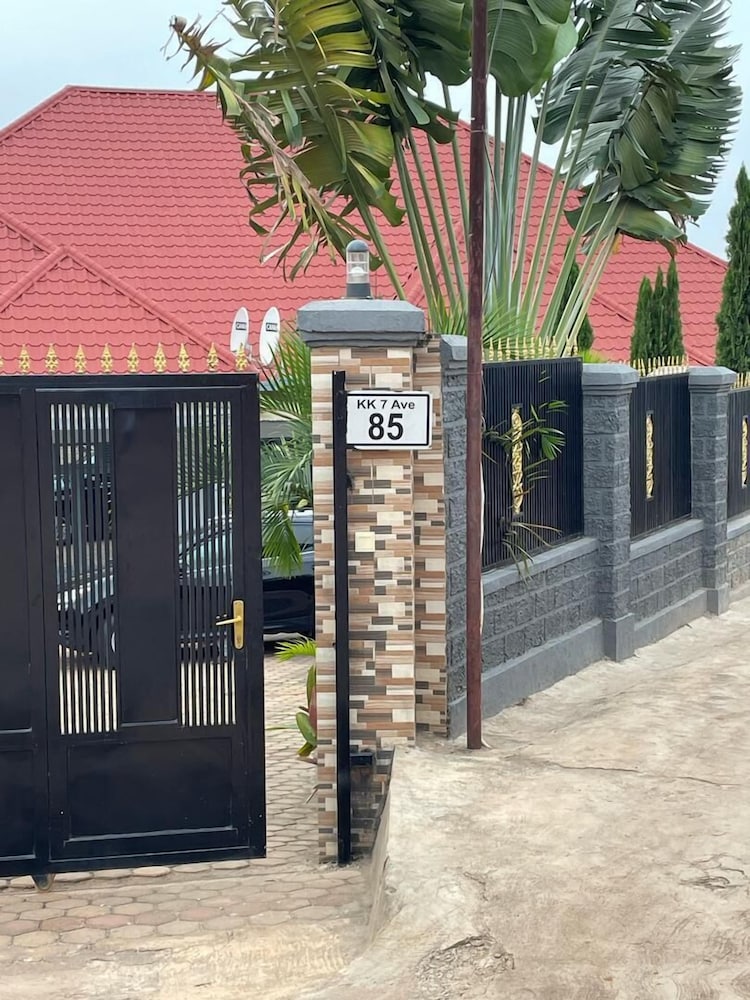 Rita Motel Apartment. — 4-Star Luxury Hotel in Kigali, Rwanda