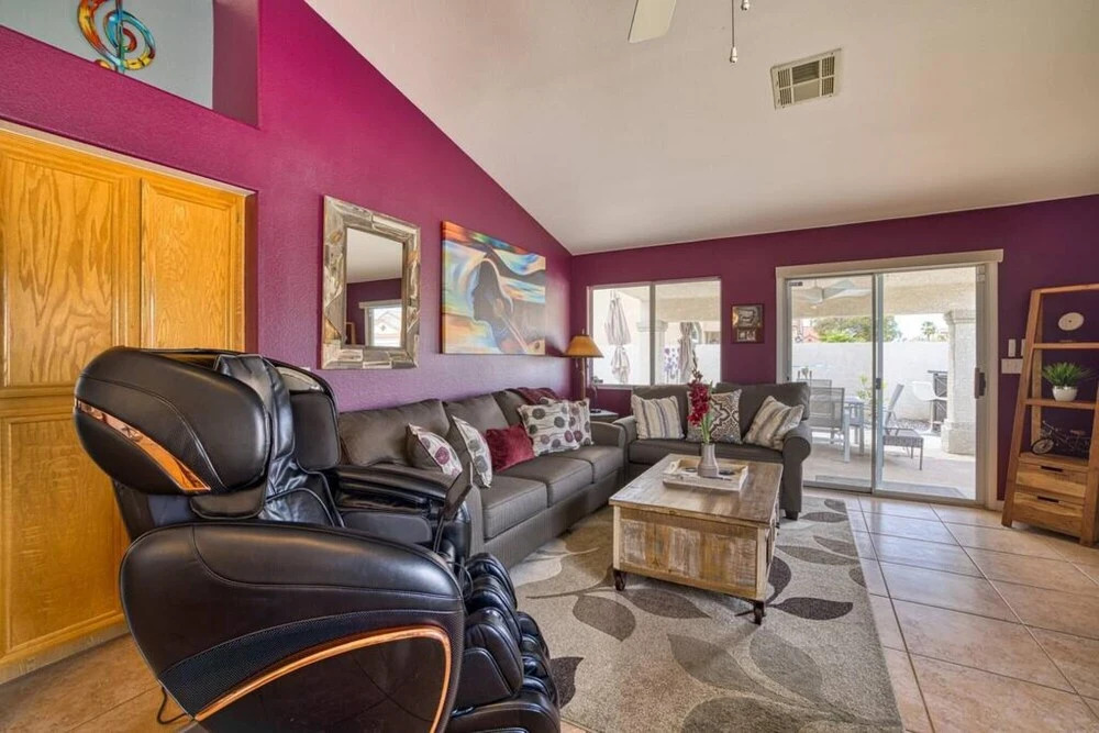 Family Fun for Everyone in Las Vegas 4 Bedrooms Billiards Game Room