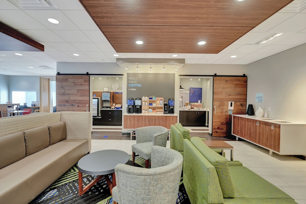 Holiday Inn Express Hotel & Suites Beatrice by IHG - photo 161