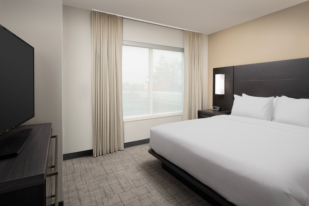 Residence Inn Portland Clackamas - photo 8