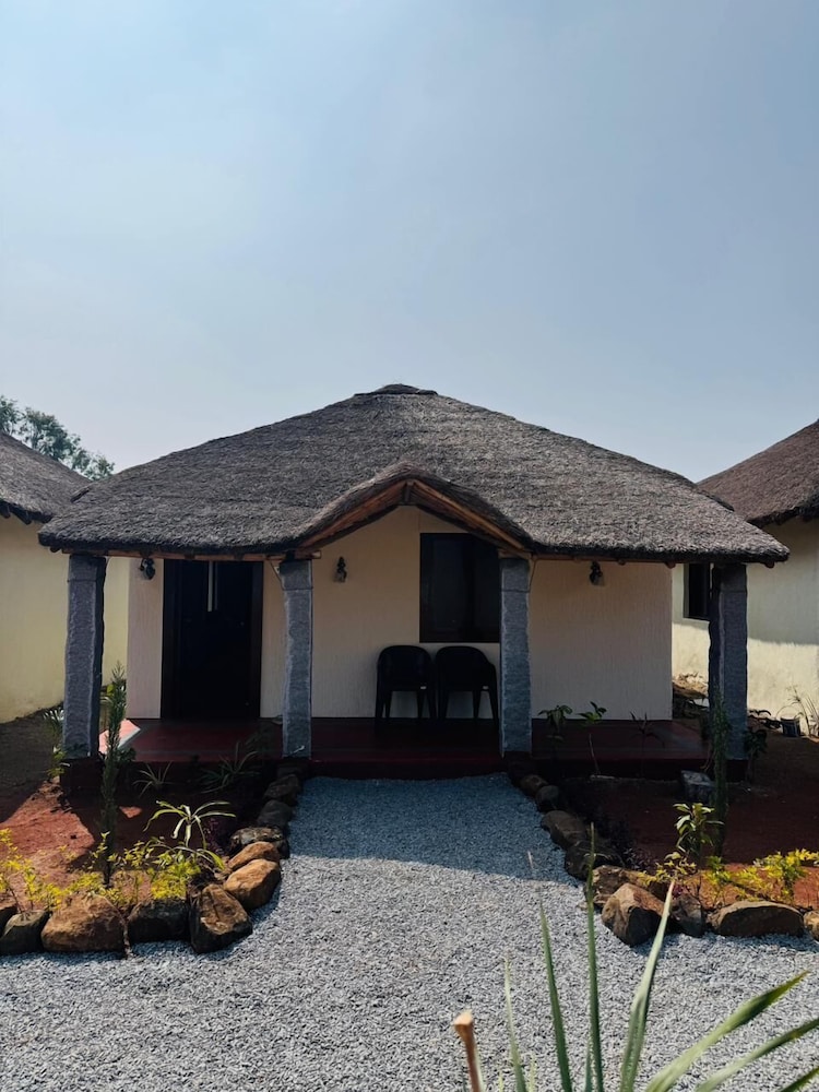 Echoes Of Hampi — hotel in Koppal