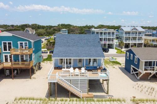 Summer Sands by Oak Island Accommodations - featured photo