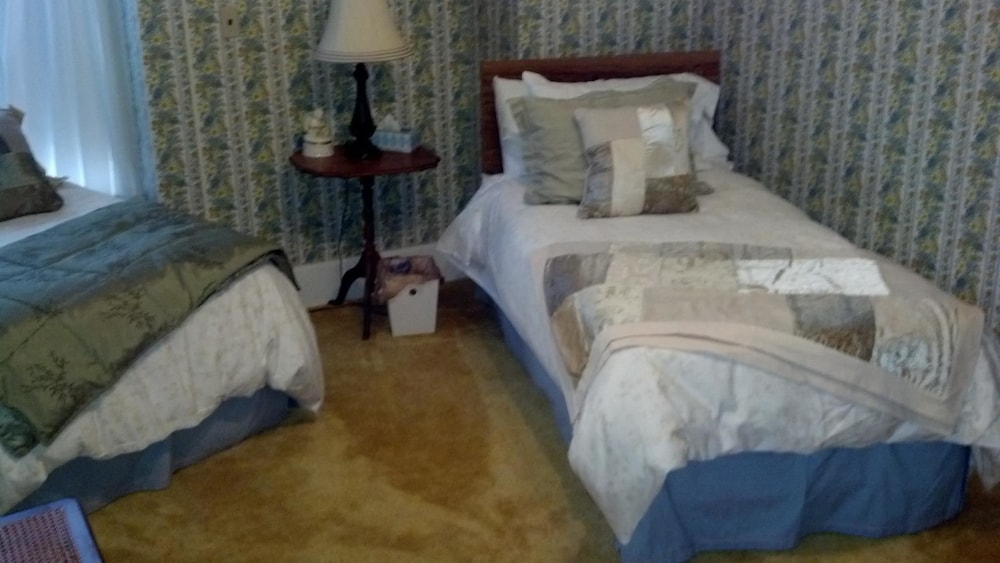 Rose Corner Inn - photo 7