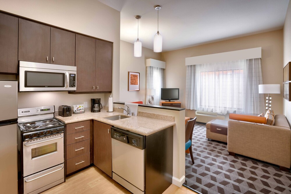 TownePlace Suites by Marriott Elko - carbon neutral hotel in Elko