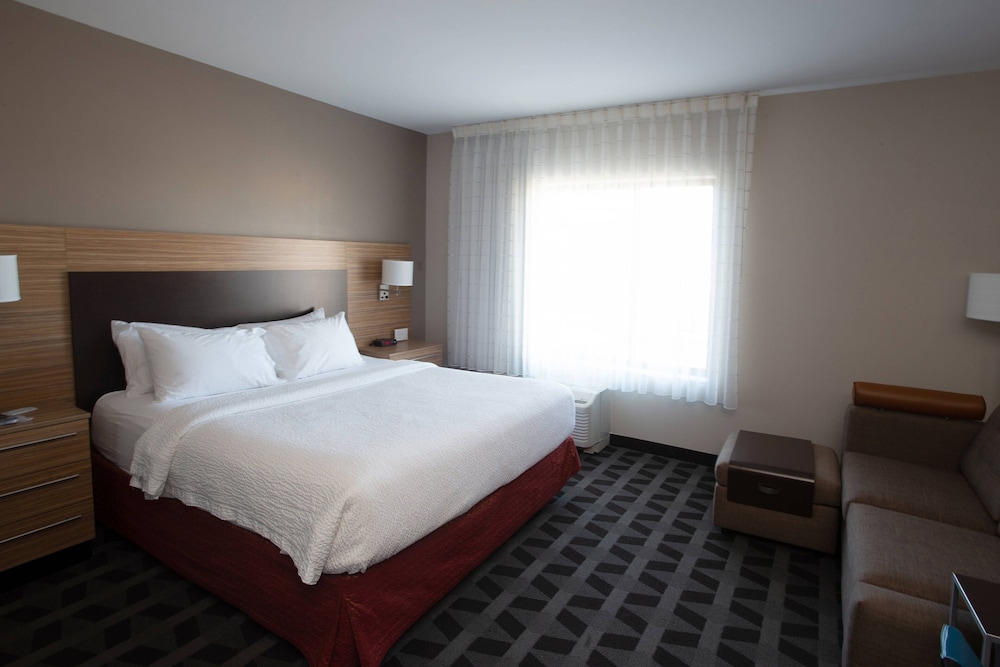 Towneplace Suites Southern Pines Aberdeen - photo 7
