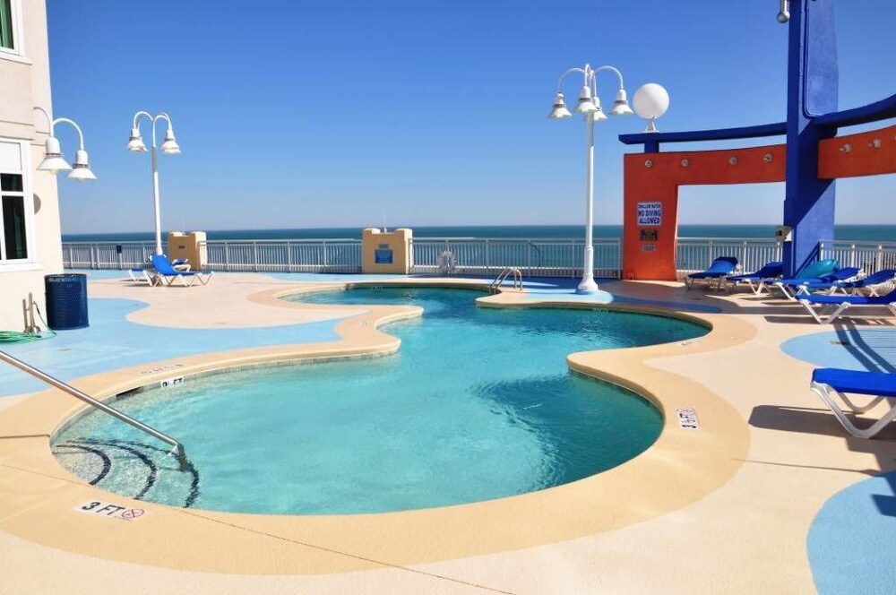Prince Resort 706 1 Br condo by RedAwning - photo 11