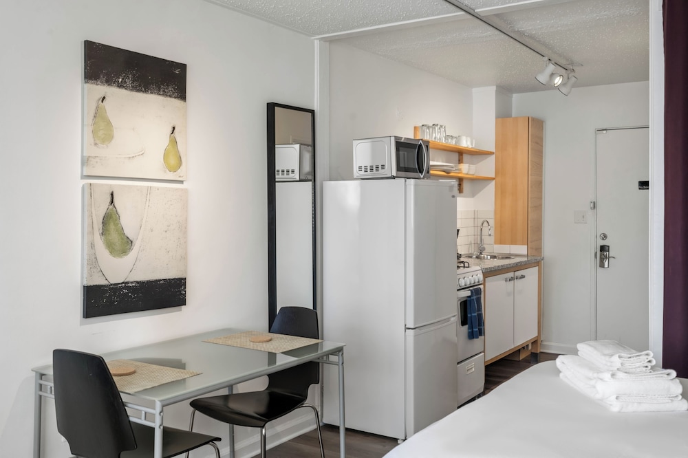 Studios On 25th by BCA Furnished Apts - photo 14