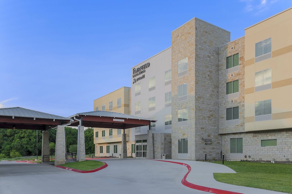 Fairfield Inn & Suites by Marriott Decatur at Decatur Conference Center - photo 23