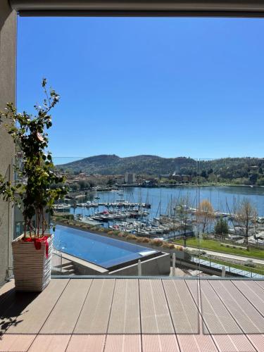 BrixHome — 4-Star Luxury Hotel in Laveno, Italy