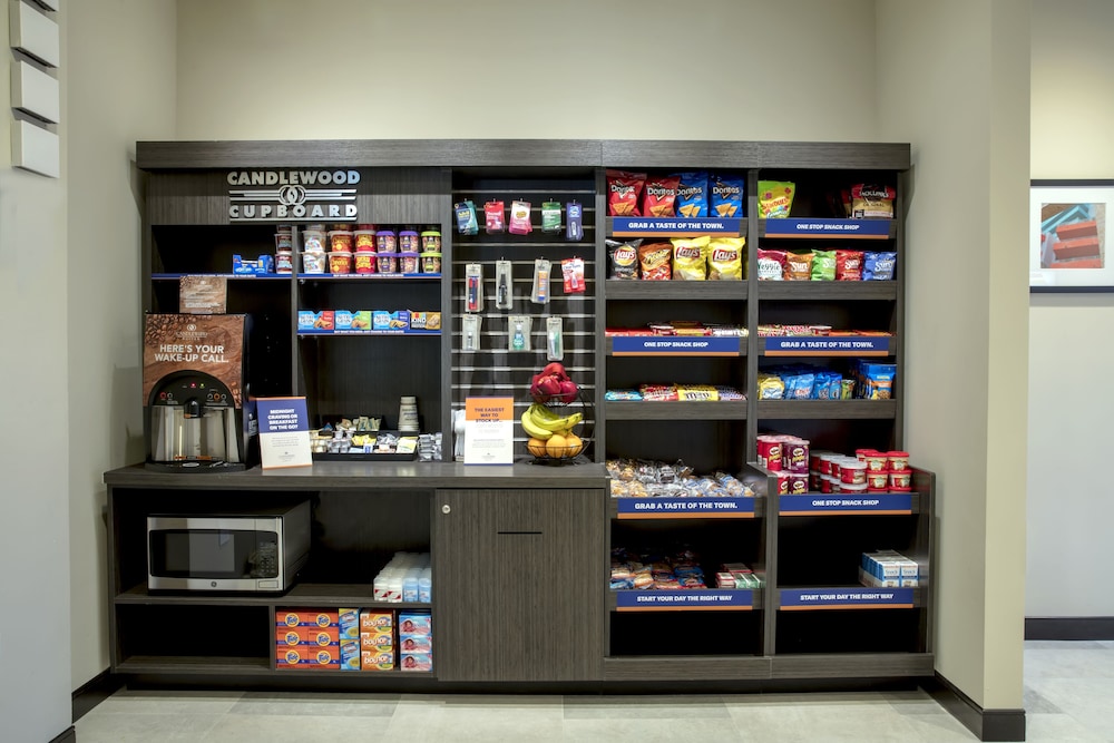 Candlewood Suites Miami Exec Airport Kendall by IHG - photo 21