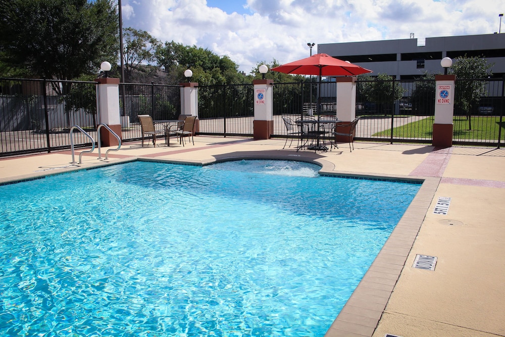 Candlewood Suites Houston Westchase Westheimer. by IHG - photo 10