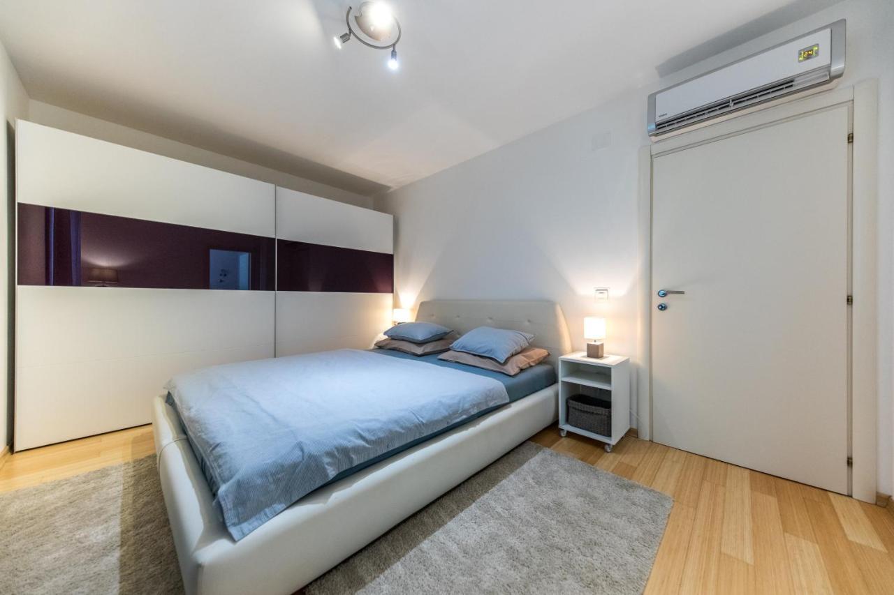 2 Bathrooms Free Parking Spot Prt Sea View