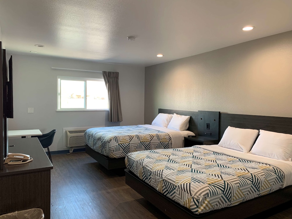 Motel 6 Bullhead City AZ - photo 7