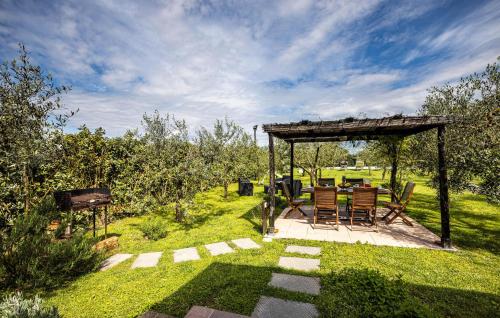 Casa Livio — 4-Star Luxury Hotel in Ponte Buggianese, Italy