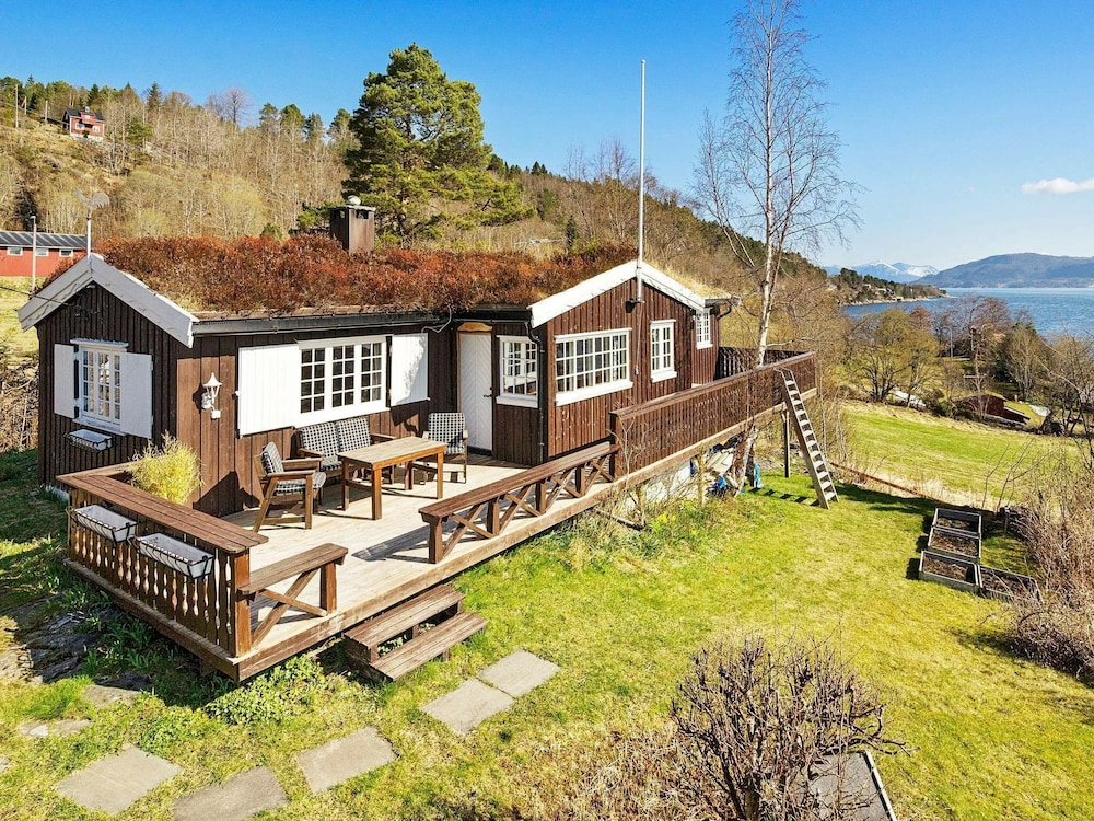 Holiday Home in Frei — 4-Star Luxury Hotel in Kristiansund, Norway