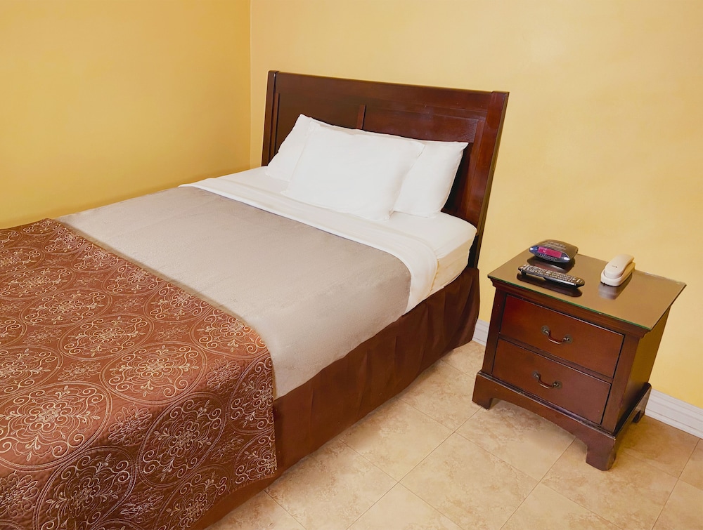 El Patio Inn Near Universal Studios Hollywood - photo 9