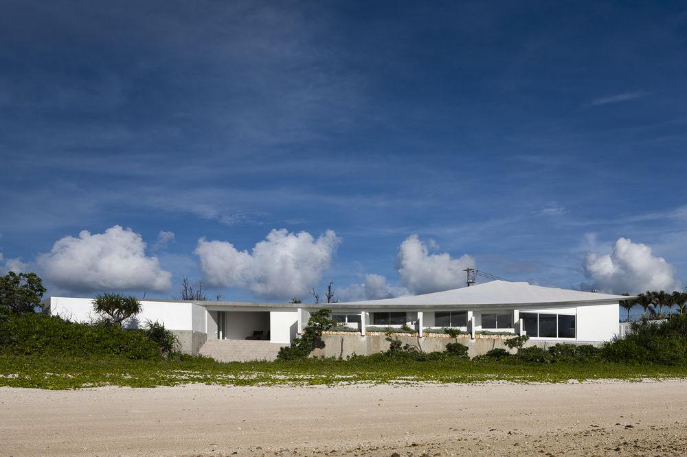 Villa Karimata — 4-Star Luxury Hotel in Miyakojima, Japan