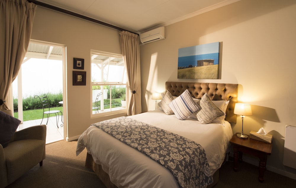The Ashford Guesthouse — 4-Star Luxury Hotel in Johannesburg, South Africa