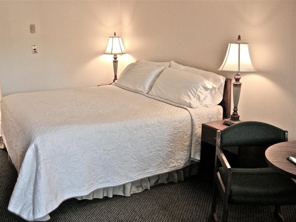 Timbers INN and Suites - photo 3