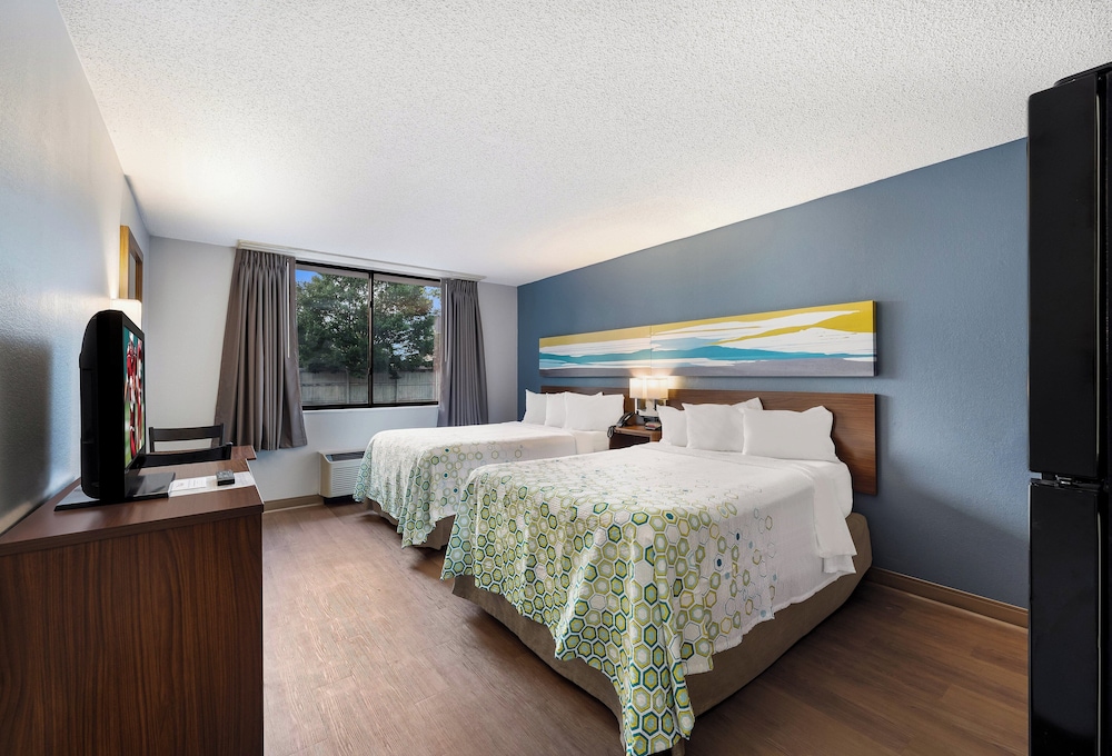 Ramada by Wyndham Painted Post Corning - photo 11