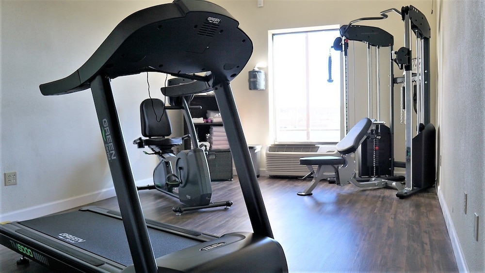 Baymont by Wyndham West Plains - photo 27