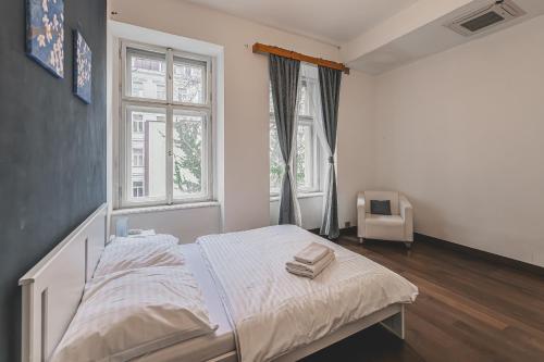 Heart of Prague Lodgings 7 - carbon neutral hotel in Prague