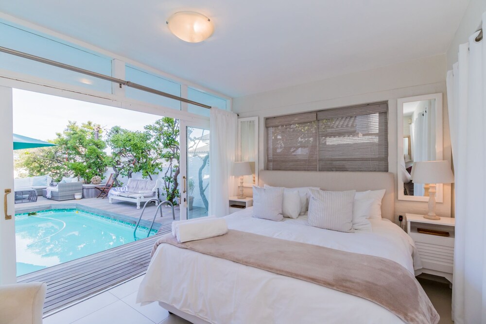 White Waves Beach House