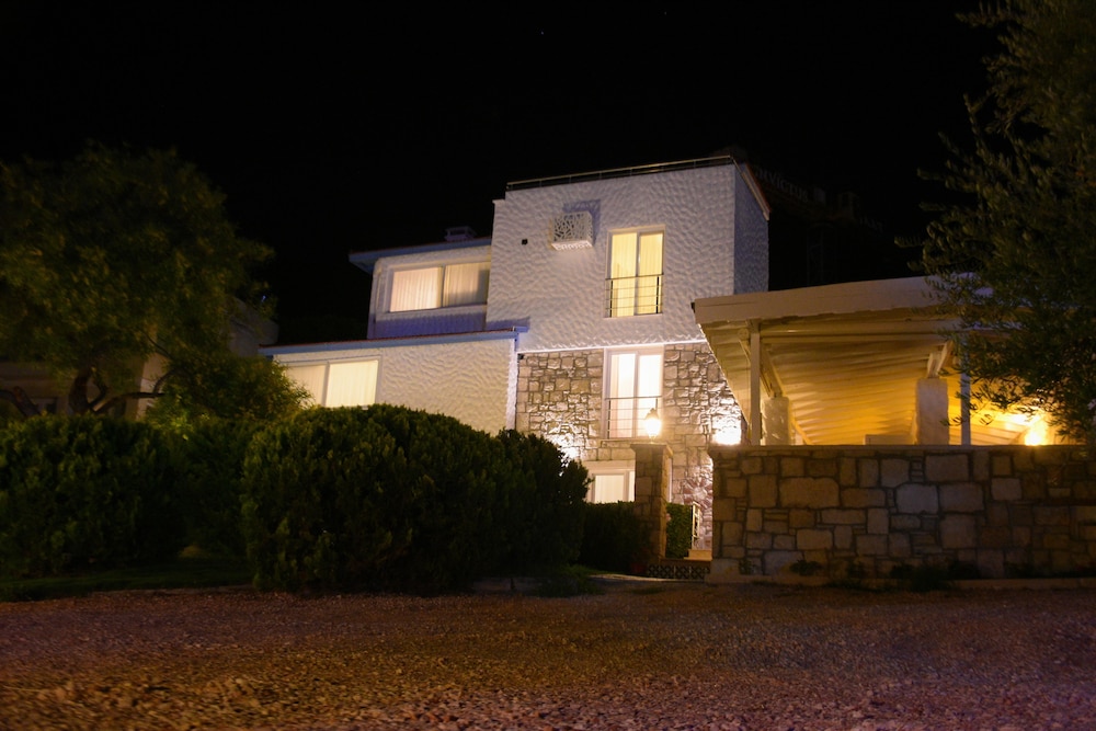 Tepe Hotel Alaçatı — Cesme — photo 4